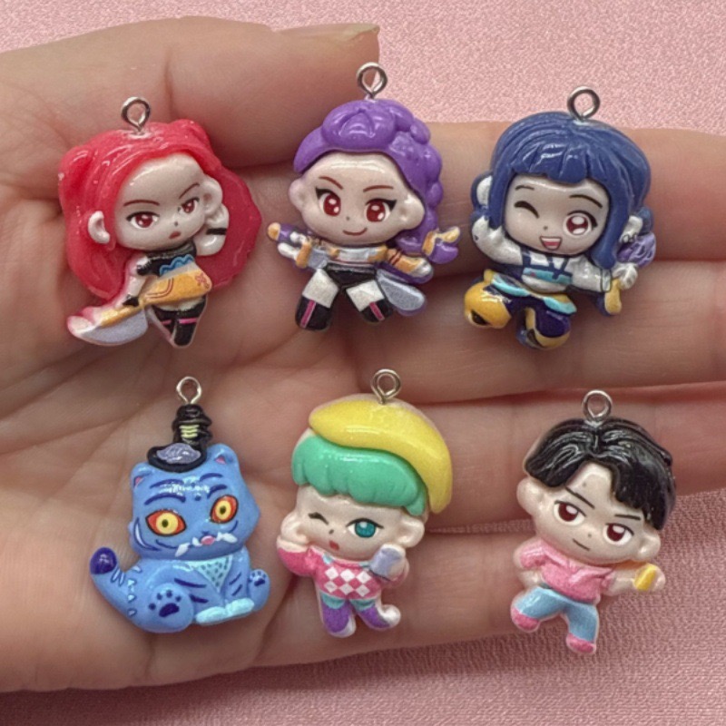 10pcs resin cartoon pendant, D - Resin Art Handmade 评论和价格