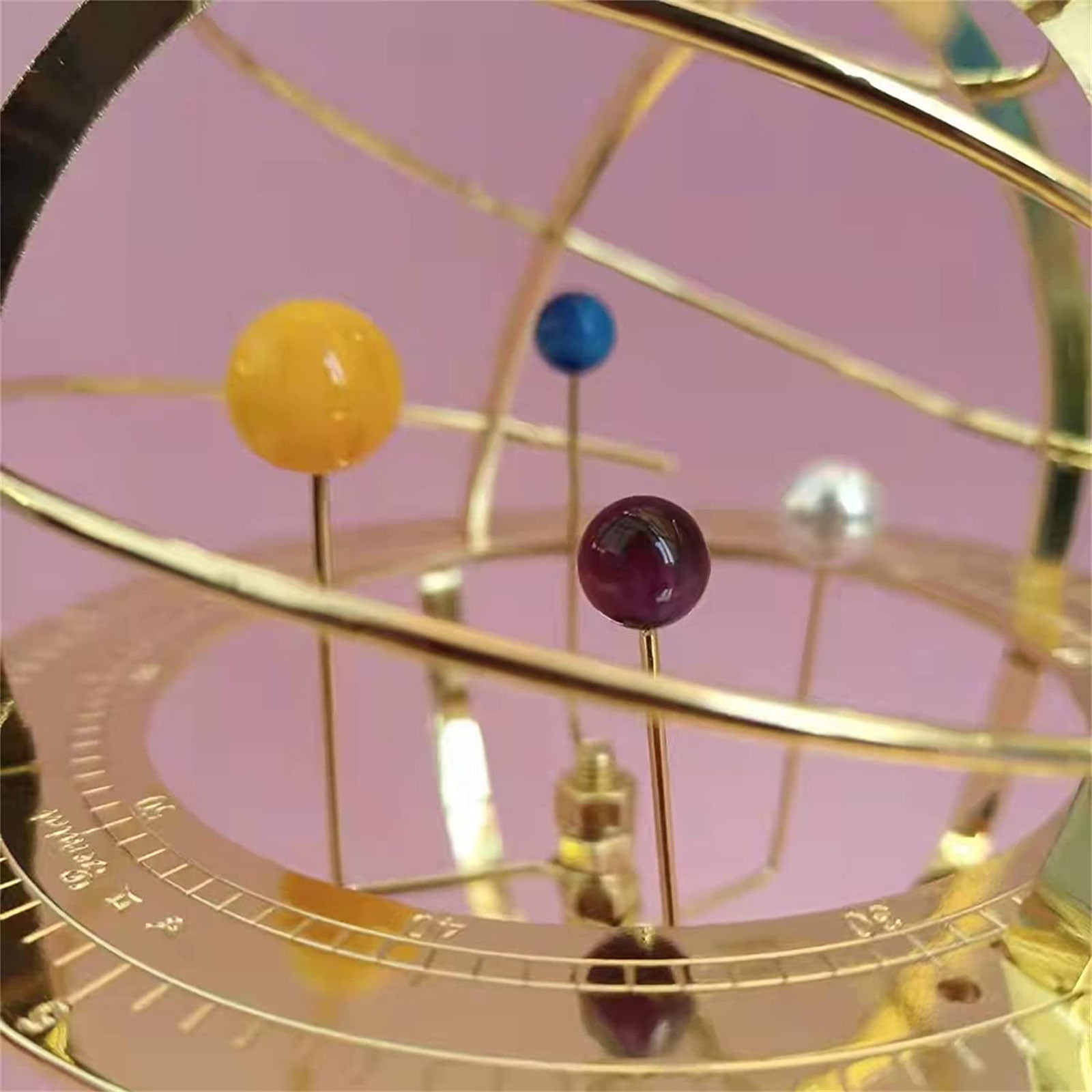 Rotating Solar System Metal Or - Resin Art Table Top 评论和价格